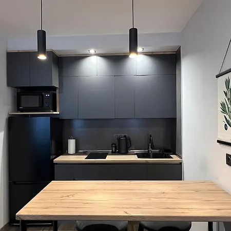 Newly Renovated, Modern And Bright Condo In Center Yerevan Exterior photo
